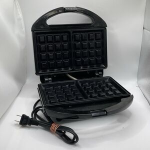 Krups Double Belgium Waffle Maker Type 653 640 Watt 640Hz 120 VAC